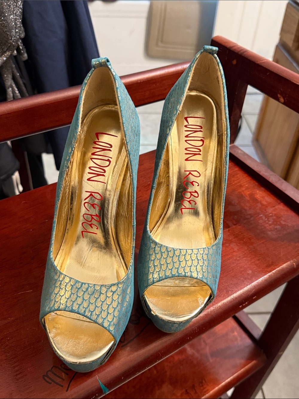 London Rebel Teal Peep-Toe High Heels with Gold Interior